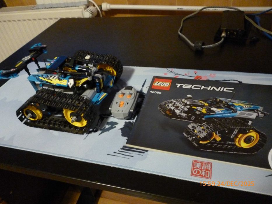 masini LEGO cu manuale incluse