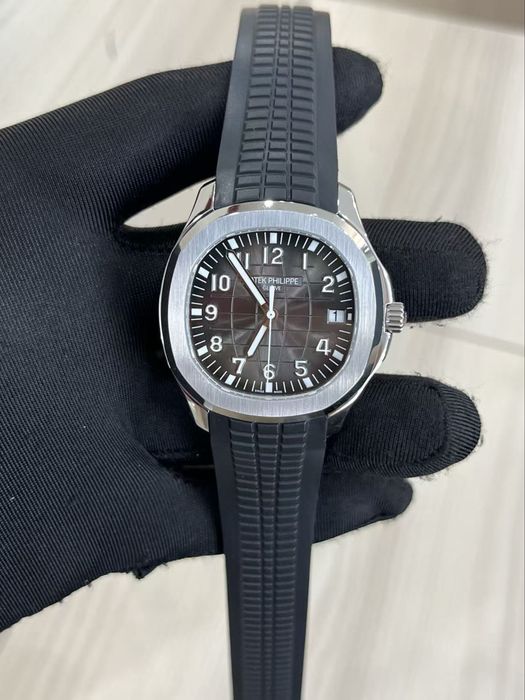 Часы Patek Philippe Aquanaut