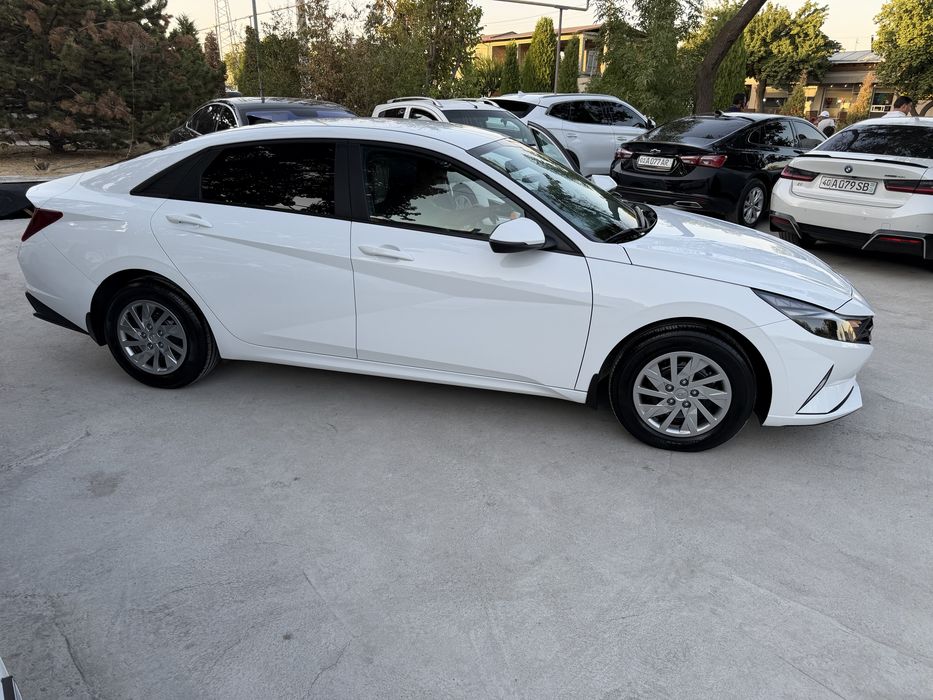 Hyundai elantra  korea