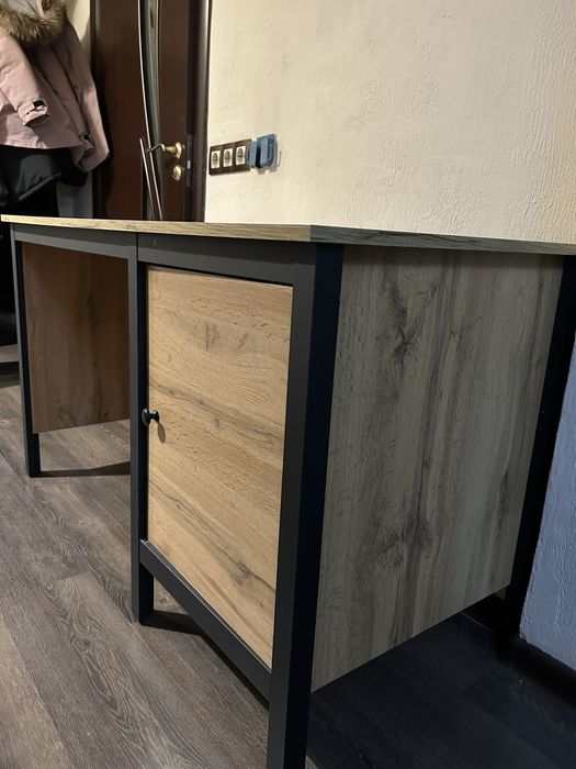 Продам стол в отличном состоянии