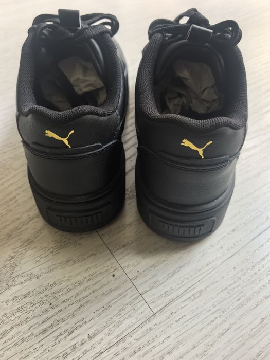 PUMA Сникърси спортни
