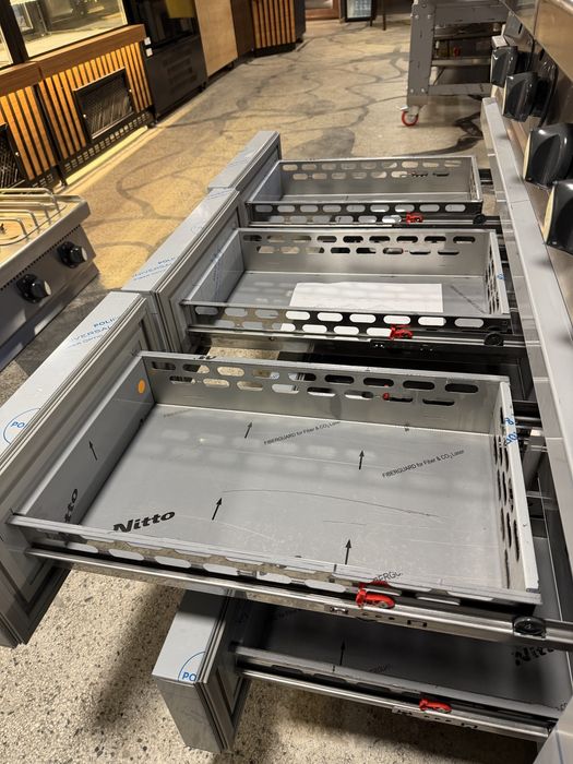 Хладилник под уред -2 / +8 С