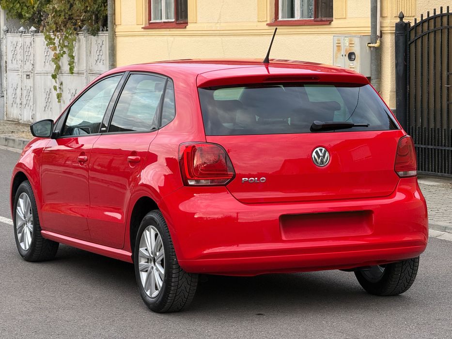 VOLKSWAGEN Polo 2012 — imagine 4