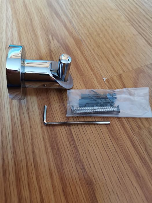 Аксесоари за баня Roman Dietsche