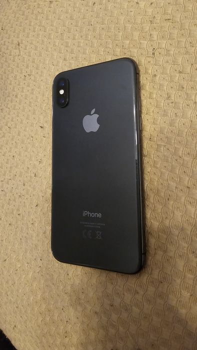 Iphone  X.  64 gb