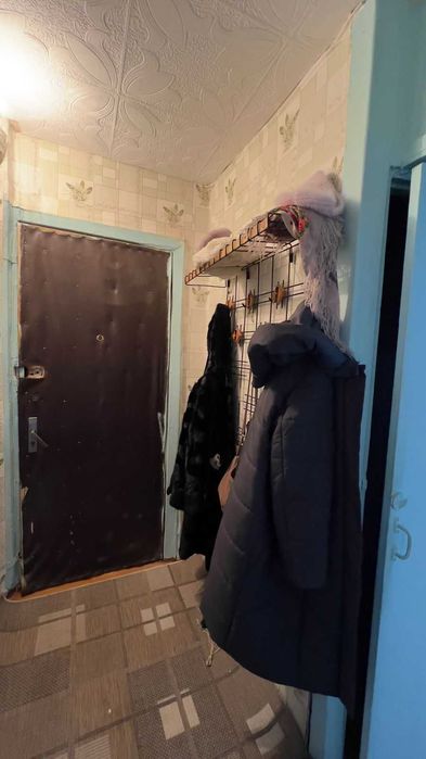 Продам двухкомнатную квартиру в центре