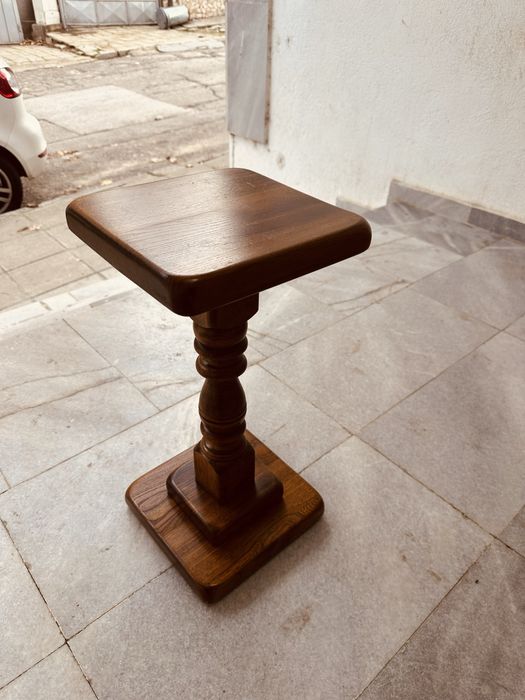 Масивна скандинавска поставка за цвете / странична масичка - Швеция