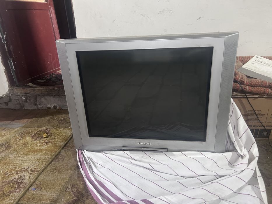 Рабочий телевизор Panasonic TC-29EG20TS