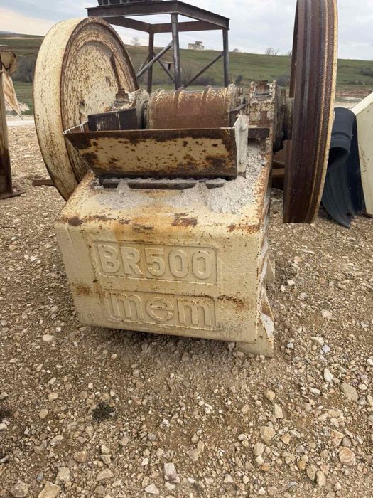 Челюстна трошачка BR500