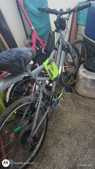 Vând bicicleta cu suspensii la 350 de lei