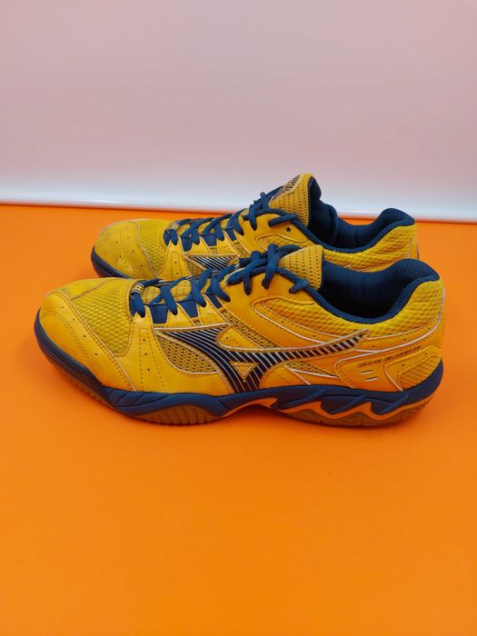Mizuno Wave Elusive номер 40.5 Оригинални маратонки