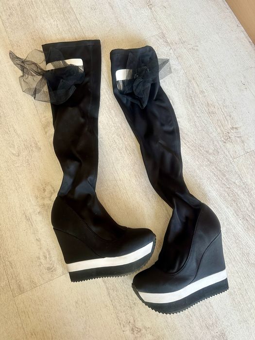 Ботуши на платформа