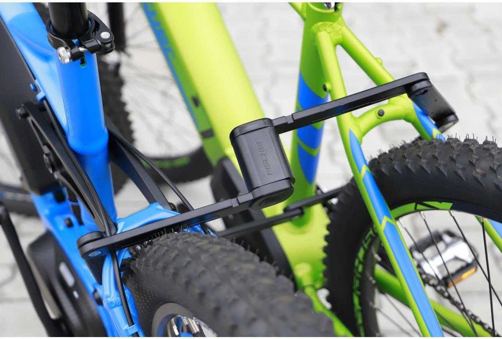 Сгъваема ключалка FISCHER XL 110 см със скоба за 1 или 2 велосипеда!