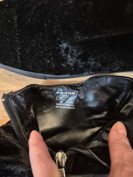 Ghete dama Zara marimea 36-5 lei transportul