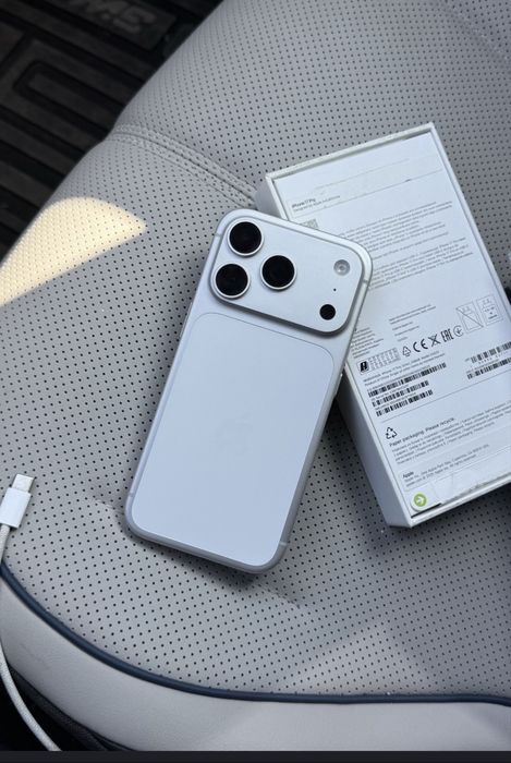 продам apple iphone 17 pro