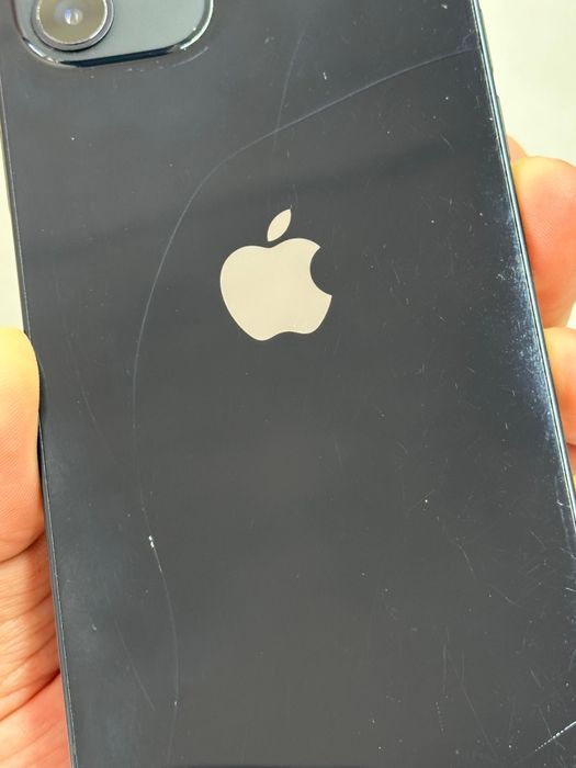 Продам Айфон 12 128г