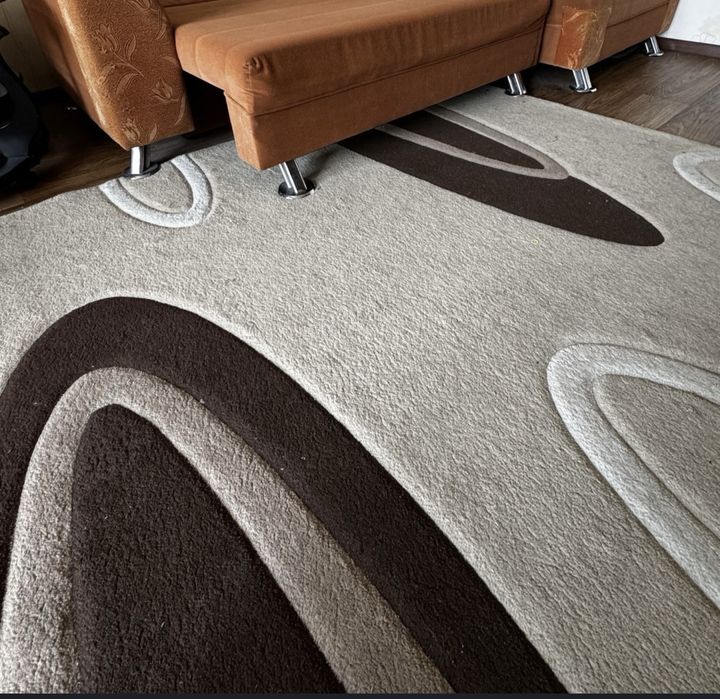 Ковер продам.    .