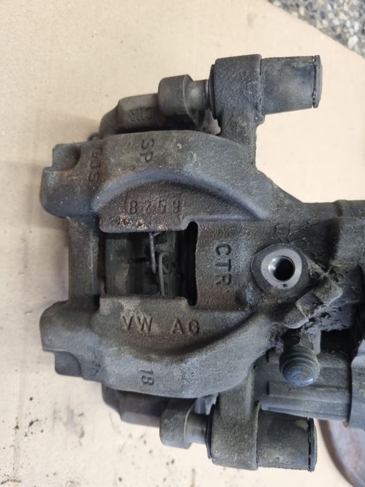 VW Arteon,Passat B8 задни спирачни апарати