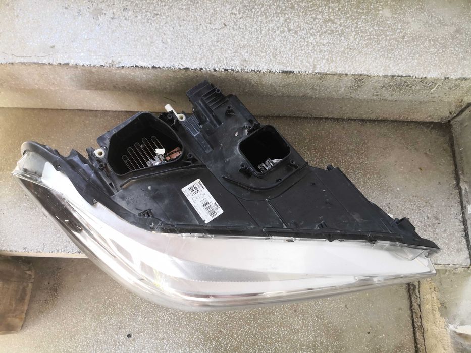 Фар BMW X1 F48 LED десен/Фар БМВ Х1 Ф48/Фар BMW F48 Оригинален