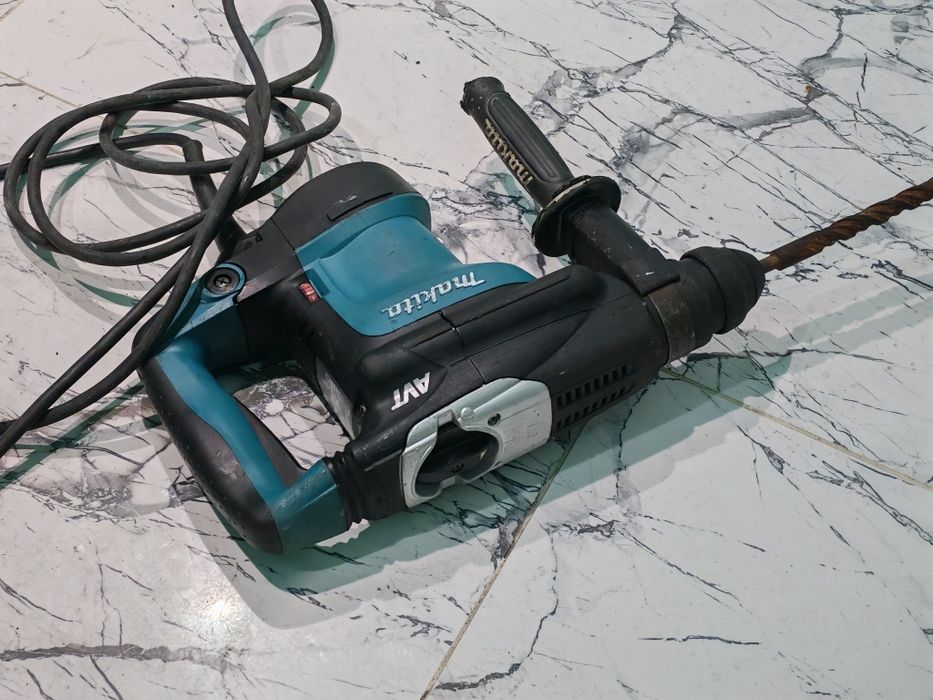 Makita Rotopercutoar picamer sds plus