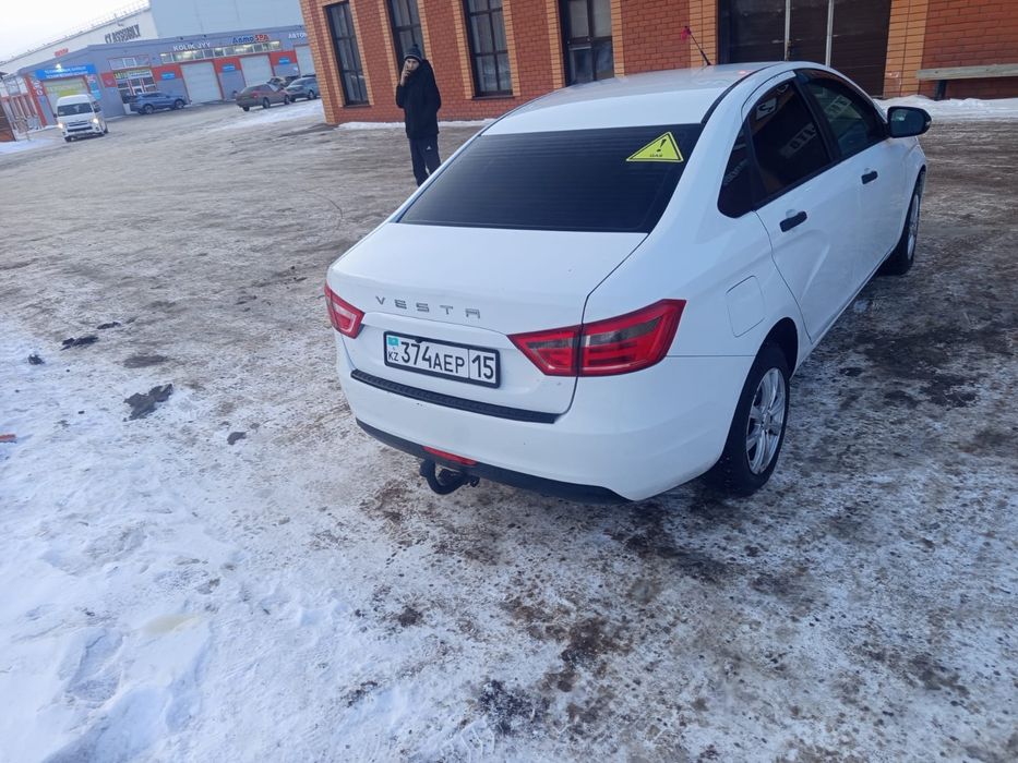 Продам ладу весту