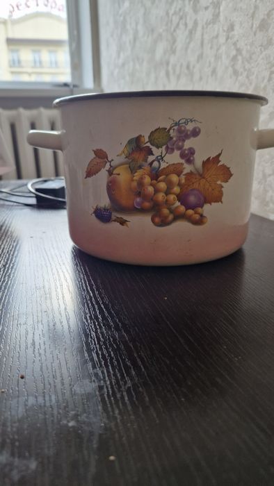Продам  кастрюля