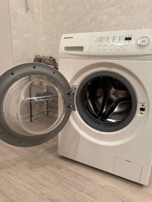 Стиральная машинка Самсунг