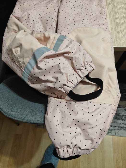 Зимен гащеризон подходящ за ски