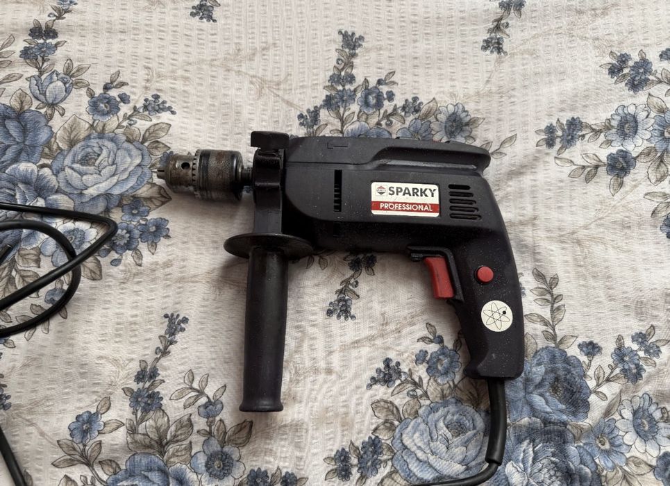 Ударна бормашина Sparky