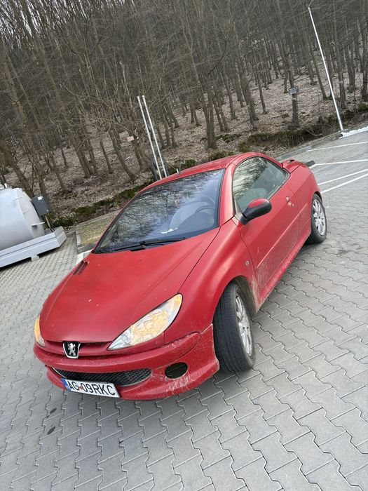 Vând Peugeot 206 cc