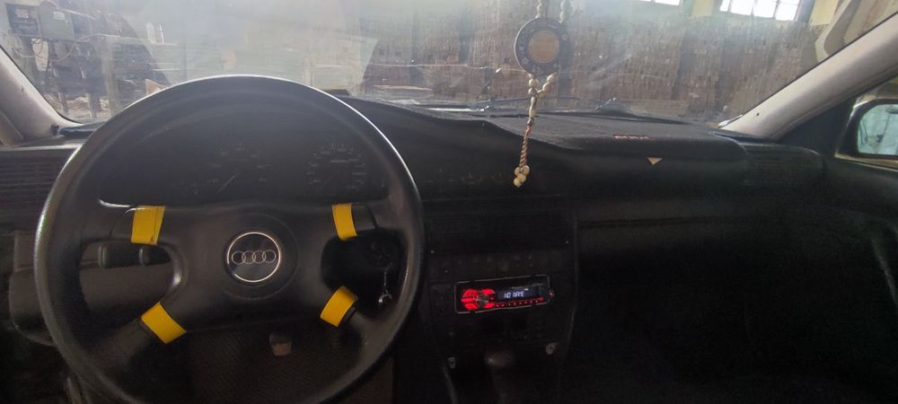 Ауди С4 2.6 объем