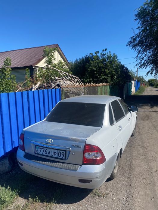 Продам приору 600к
