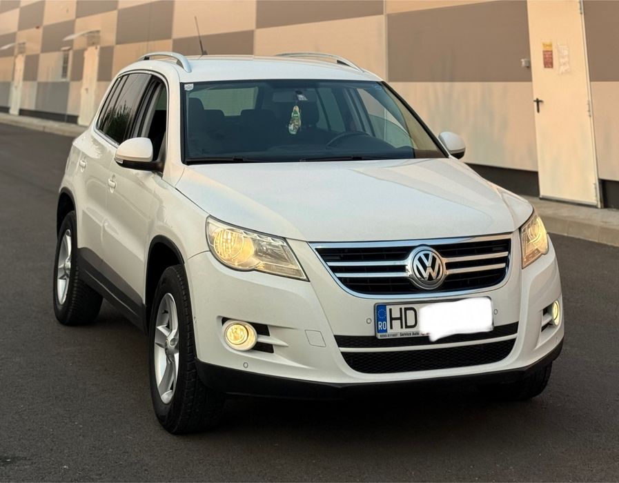 VW Tiguan 4x4 An de fabricatie 2009 Motorizare de 2.0 Diesel 140 cp 6+1 trepte inmatriculat fiscal pe loc