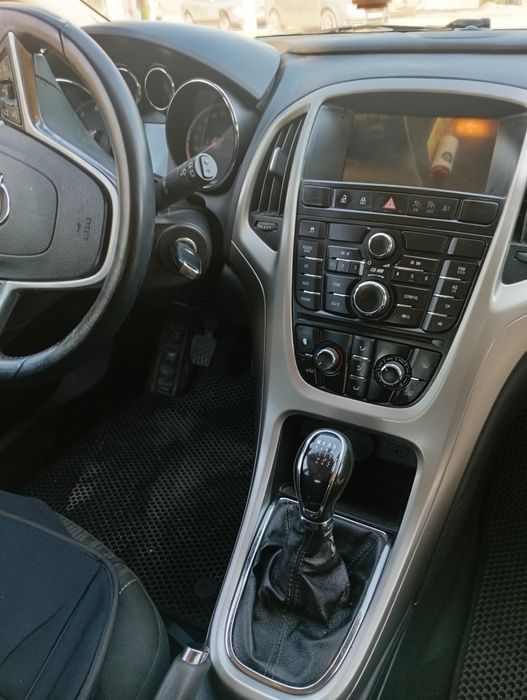 Opel Astra 1.9 110кс