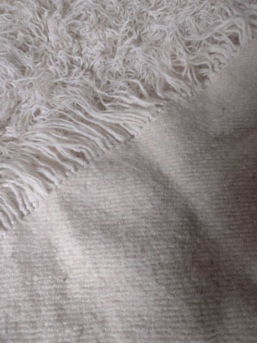 Нов китеник от вълна 240/130 см./губер/