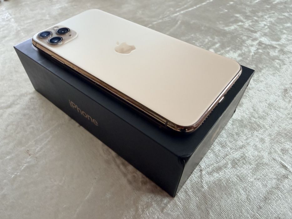 IPhone 11 Pro Max 64Gb - В идеальном состоянии