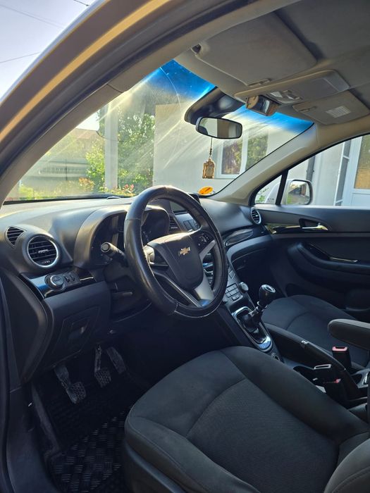 CHEVROLET Orlando 2012 — imagine 4