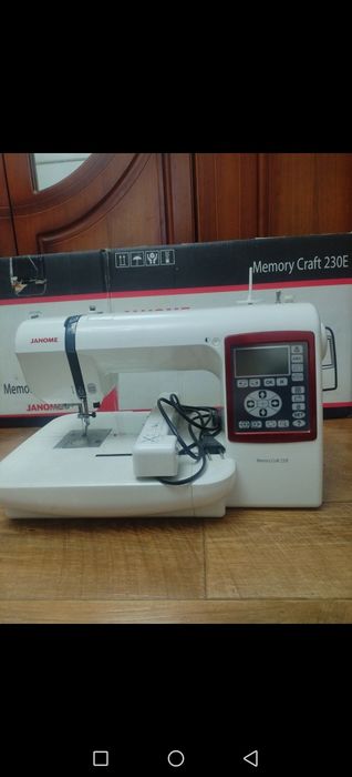 Вышивальная машина Janome