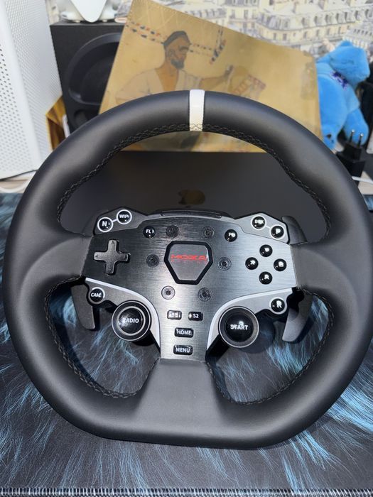 Moza R5 — полный комплект + F1-накладка / игровой руль / симрейсинг