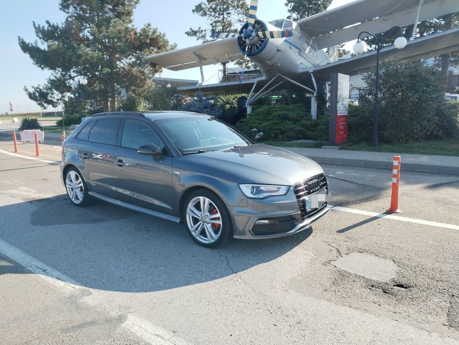 Se vinde Audi A3 S Line  2015