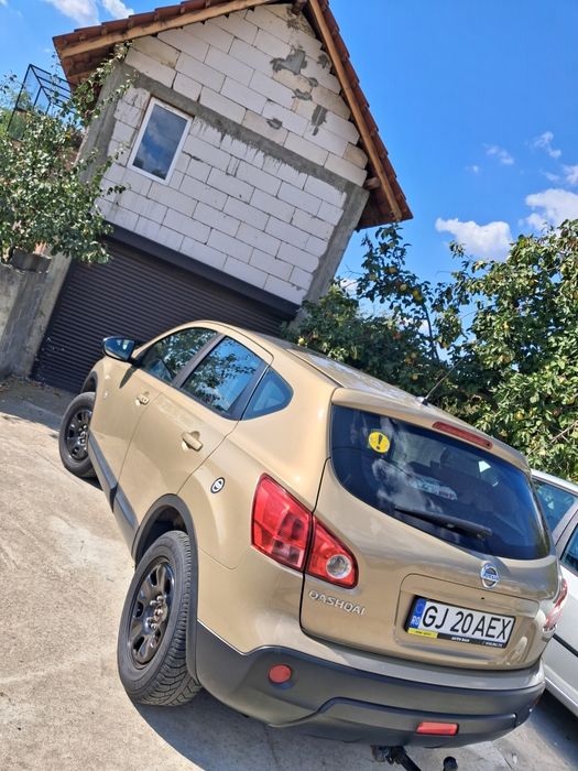 4400€ negociabil   Nissan Qashqai J 10 2007