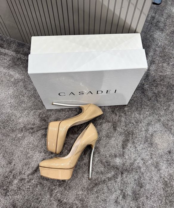Оригинални дамски обувки CASADEI