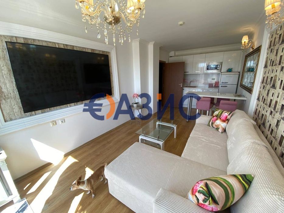 Продава се Двустаен апартамент в к.к. Слънчев бряг - 68 кв.м за 1868 €/кв.м - Снимка #3