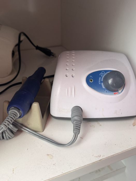 Поодам все для маникюра