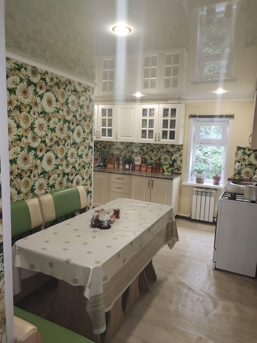 Продам 2 полноценных дома.