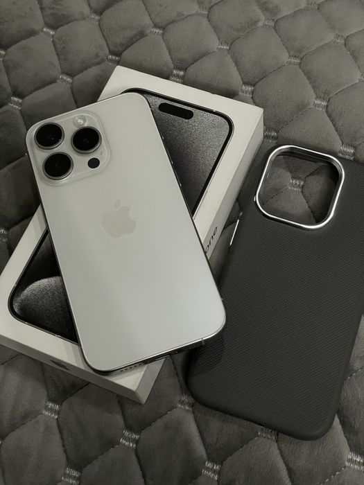 iPhone 15 pro 256gb 85%