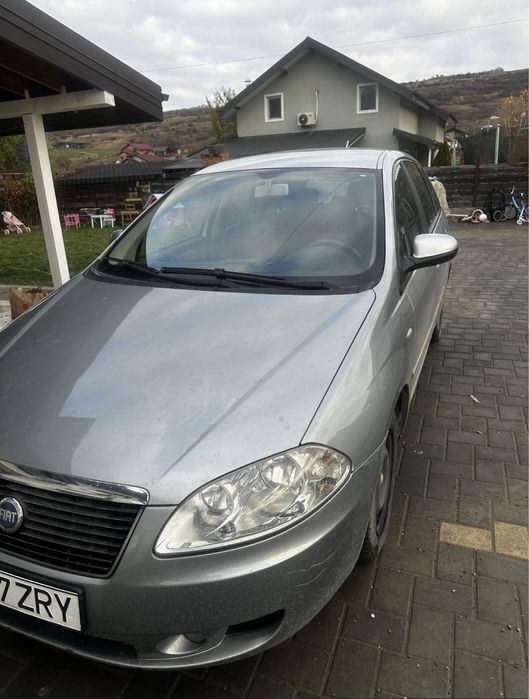 Fiat croma 2005 autoturism