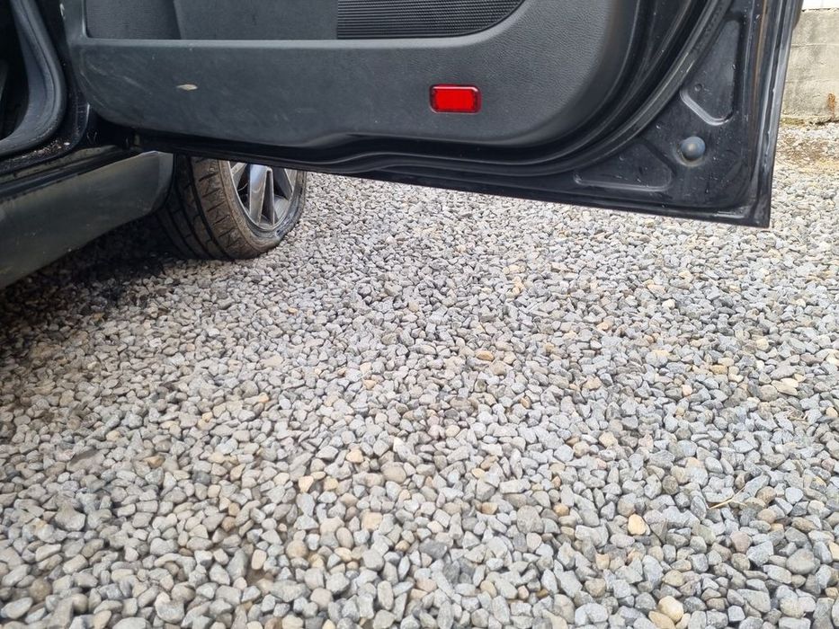 Usa Dreapta Fata Skoda Yeti Facelift 2013 - 2017 SUV 4 Usi Skoda Blau CYVB (1375)