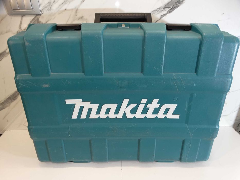 Makita Plastic Case GA037G / GA038G - Празен куфар за 40V ъглошлайф
