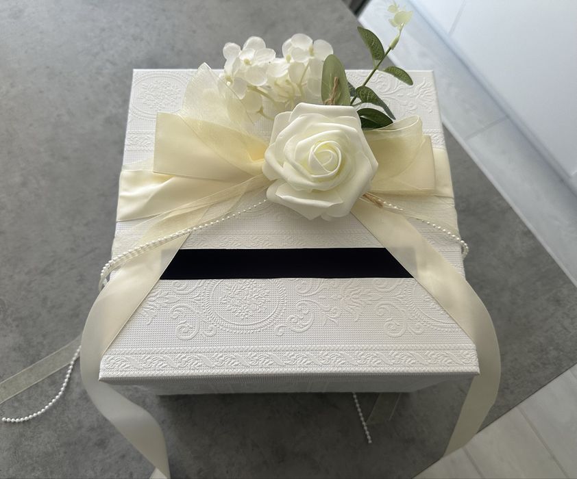 Сватбена кутия за пари/подаръци